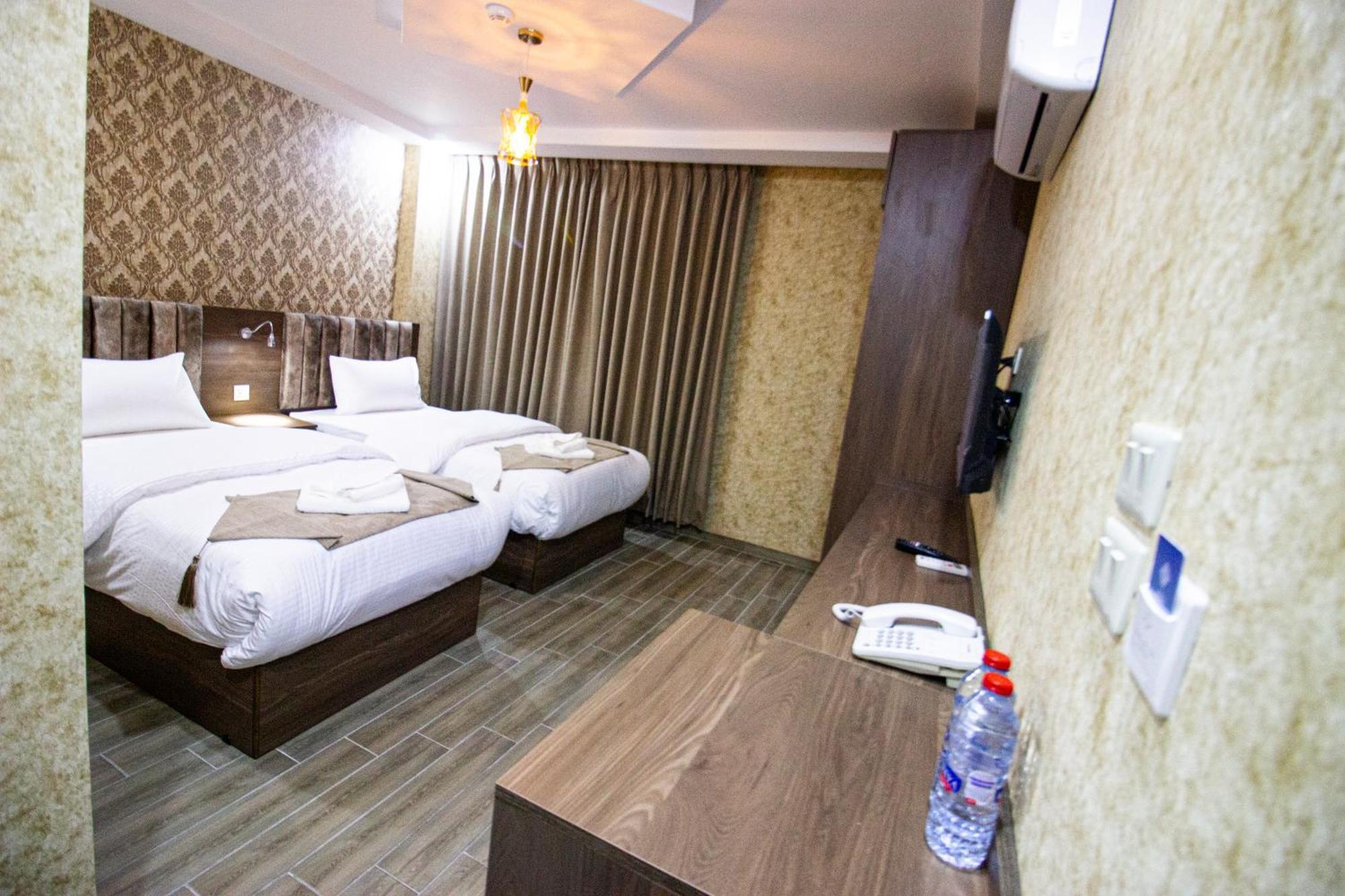 Beirut Hotel 2 New アンマン エクステリア 写真
