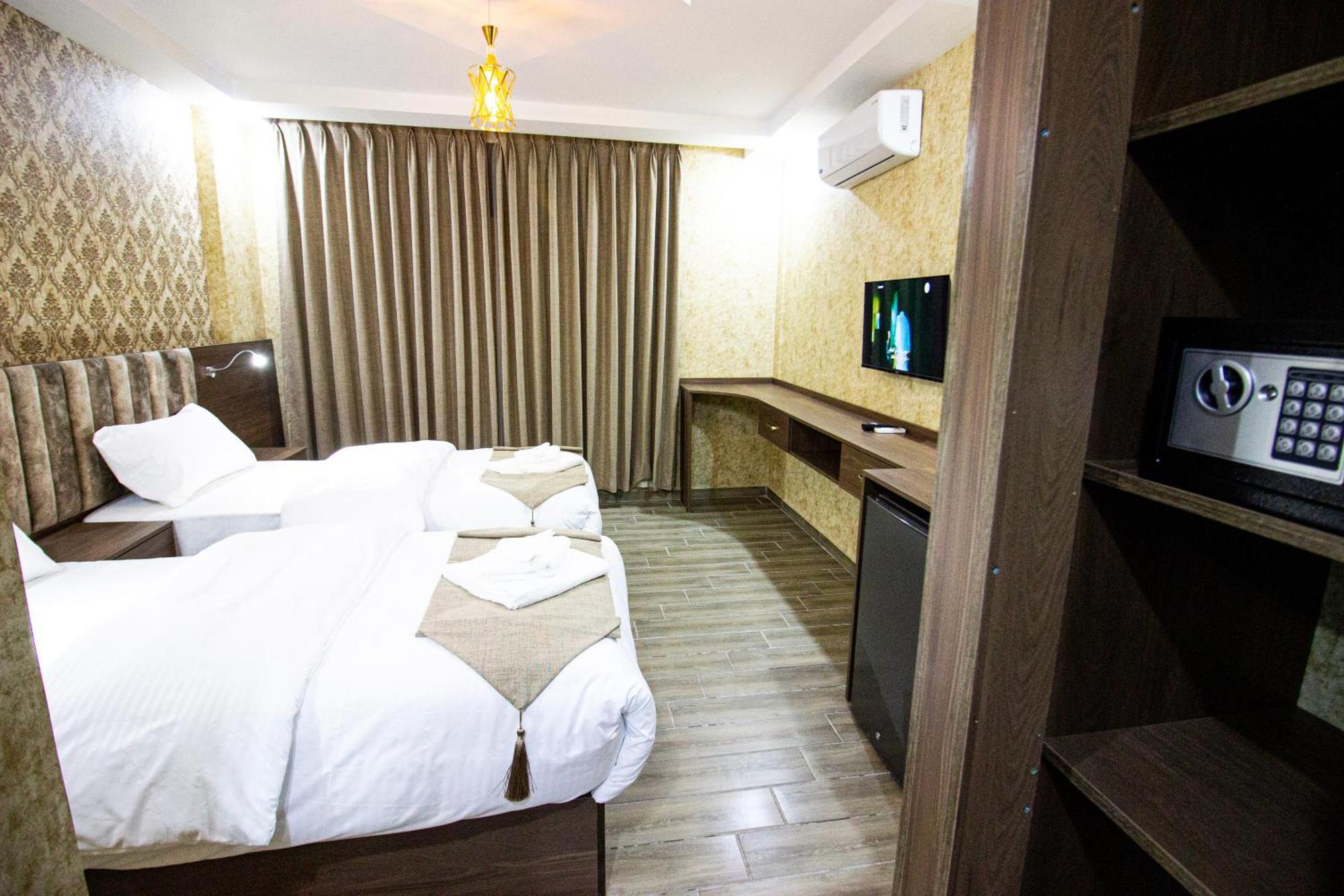 Beirut Hotel 2 New アンマン エクステリア 写真