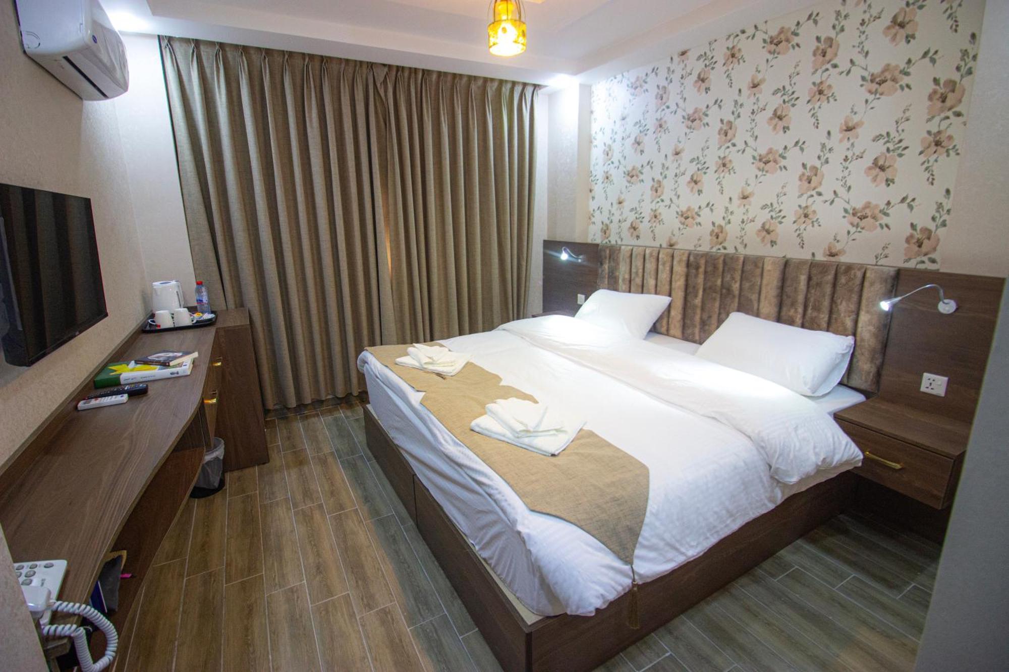 Beirut Hotel 2 New アンマン エクステリア 写真