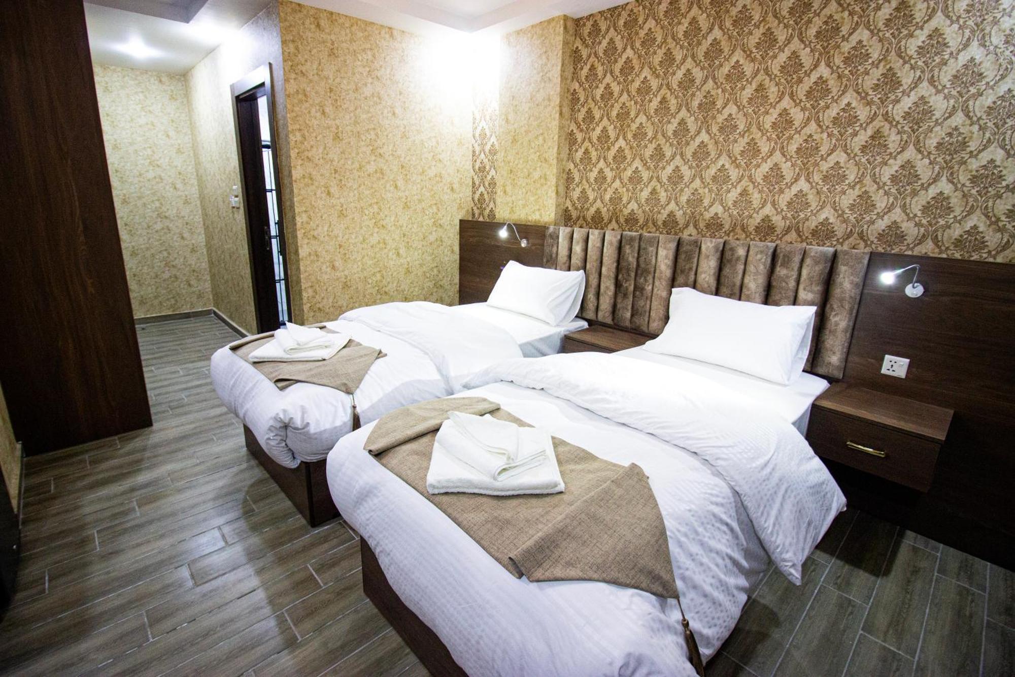 Beirut Hotel 2 New アンマン エクステリア 写真