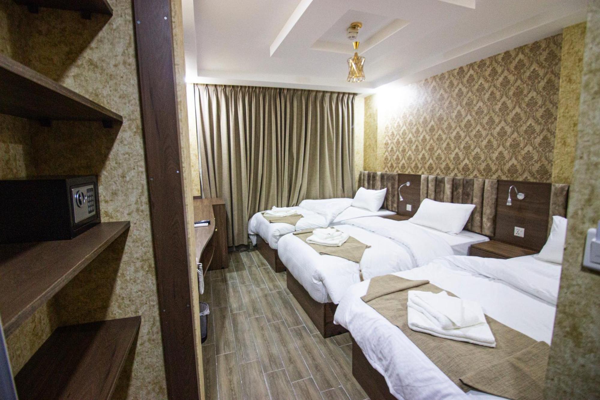 Beirut Hotel 2 New アンマン エクステリア 写真